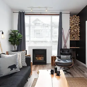 Prime Location, In/out , Whistler Canada