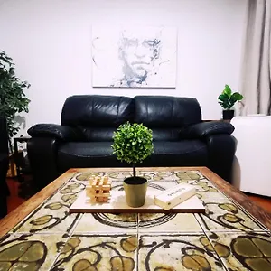 Plush 2 Bedroom Unit 5min Downtown Off Wellington , Montreal Canada